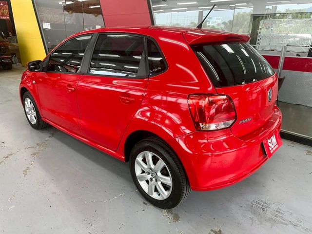 2014 VW POLO 1.6 僅口車的安全 國產車的價格  第2張相片