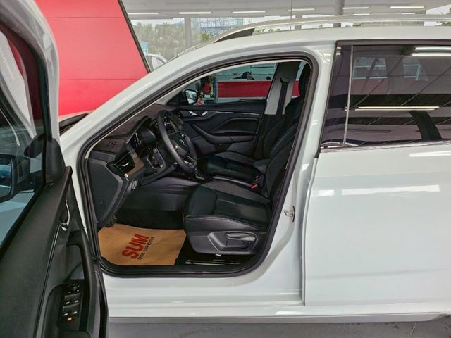 2023 SKODA KAMIQ 1.0豪華動能版 僅跑1萬 原廠保固中 ACC AEB IKEY 摸門 盲點 電尾門  第7張相片