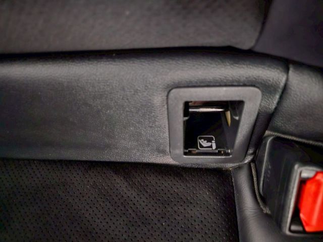 TOYOTA AURIS旗艦版 僅跑2萬 IKEY 摸門 盲點 ACC AEB 車道偏離警示系統 車道變換(維持輔助系統  第20張相片