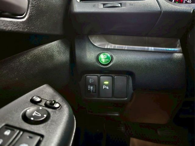 2012 HONDA CRV 2.4 VTI 恆溫 安卓機 電折 定速 倒車影像 行車紀錄器 導航  第14張相片