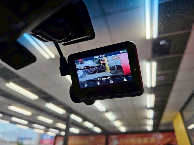 2012 HONDA CRV 2.4 VTI 恆溫 安卓機 電折 定速 倒車影像 行車紀錄器 導航  第16張相片