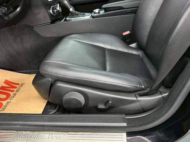 2012 賓士 C180 7速自手排 後傳 定速 恆溫 電動座椅 光感應頭燈 方向盤控制  第9張相片