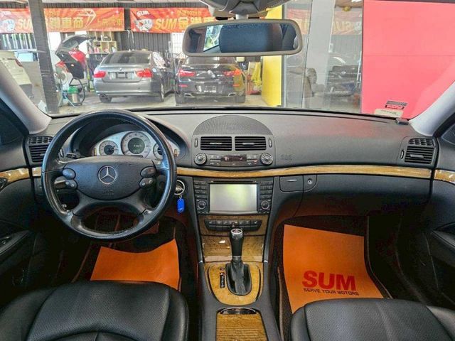 2007 BENZ E350 W211小改款 恆溫 定速 天窗 h/k 老車老水老水 有在照顧 就是不一樣的  第6張相片