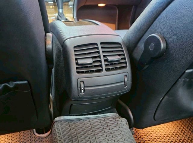 2007 BENZ E350 W211小改款 恆溫 定速 天窗 h/k 老車老水老水 有在照顧 就是不一樣的  第11張相片