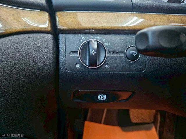 2007 BENZ E350 W211小改款 恆溫 定速 天窗 h/k 老車老水老水 有在照顧 就是不一樣的  第16張相片