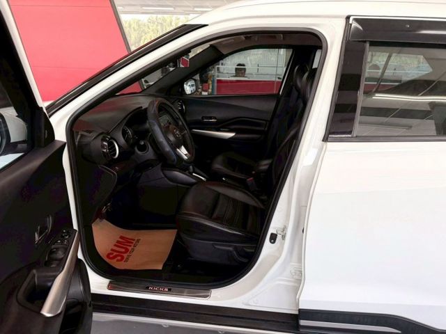 2019 NISSAN KICKS 智型旗艦版 IKEY 摸門 盲點 360環景 抬顯 恆溫 車道偏離警示 車道變換輔助  第7張相片