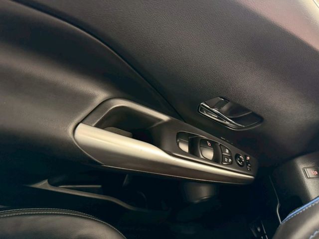 2019 NISSAN KICKS 智型旗艦版 IKEY 摸門 盲點 360環景 抬顯 恆溫 車道偏離警示 車道變換輔助  第15張相片