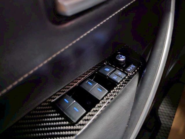 2020 TOYOTA AURIS 熱門車款 抬顯 摸門 導航 倒車影像 ACC AEB 盲點  第18張相片