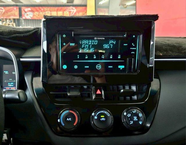 2020 TOYOTA ALTIS 僅跑6萬 倒車影像 行車紀錄器 後座出風口 ACC AEB 車道維持輔助  第15張相片