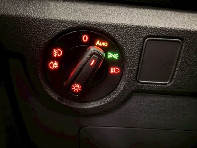 2020 VW T-CROSS 230 TSI LIFE 1.0 跨界小休旅 IKEY 摸門 ACC AEB 6SRS  第15張相片