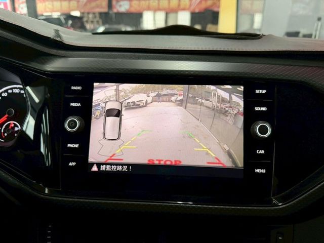 2020 VW T-CROSS 230 TSI LIFE 1.0 跨界小休旅 IKEY 摸門 ACC AEB 6SRS  第18張相片