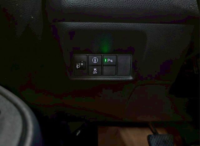 2023 HONDA FIT HEV IKEY 摸門 ACC AEB 車道偏離警示 車道變換輔助 車道維持輔助  第15張相片