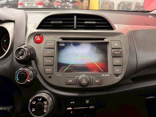2011 HONDA FIT 僅跑16萬 小車大空間 螢幕 倒車影像 省油代步 好選擇  第15張相片