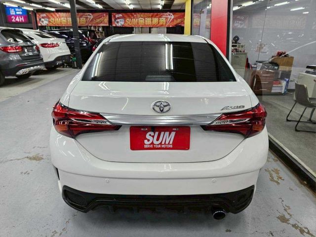 2016 TOYOTA ALTIS S+僅跑7萬 IKEY 摸門 定速 恆溫 安卓機 一車傳三代 好照顧的神車  第4張相片