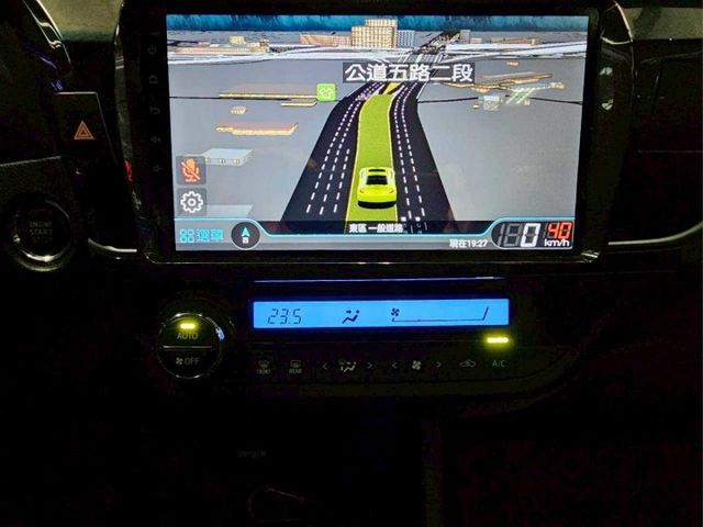 2016 TOYOTA ALTIS S+僅跑7萬 IKEY 摸門 定速 恆溫 安卓機 一車傳三代 好照顧的神車  第17張相片