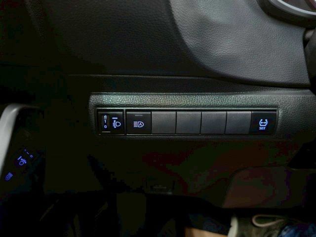 2021 TOYOTA ALTIS豪華 僅跑6千 ACC AEB 盲點 倒車影像 恆溫 電折  第17張相片