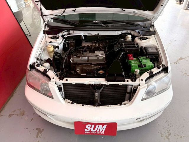 2002 LANCER 1.6 比機車價還便宜 讓你有遮風避雨的車  第5張相片