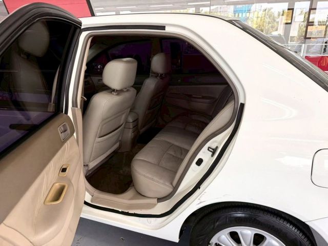 2002 LANCER 1.6 比機車價還便宜 讓你有遮風避雨的車  第8張相片