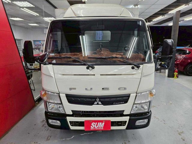 2016 CANTER 3.0 柴油 自排 實跑16萬 老闆們的賺錢好幫手  第3張相片