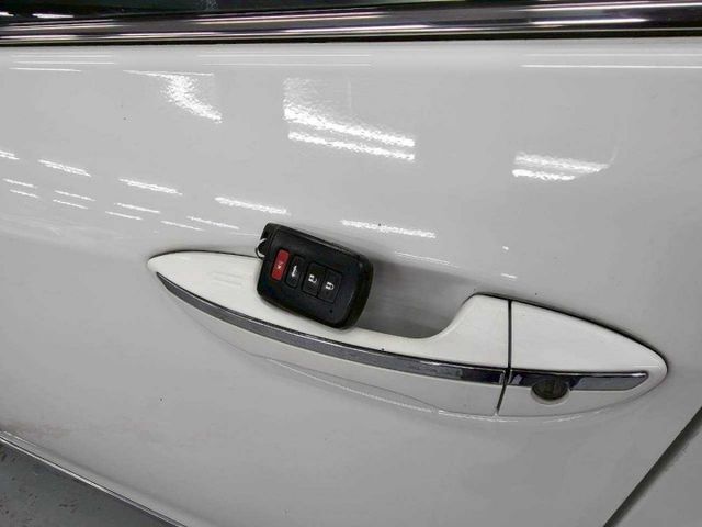 2016 TOYOTA ALTIS S+ 僅跑9萬 IKEY 摸門 恆溫 抬顯 電折 螢幕 倒車影像 神車好保養  第11張相片