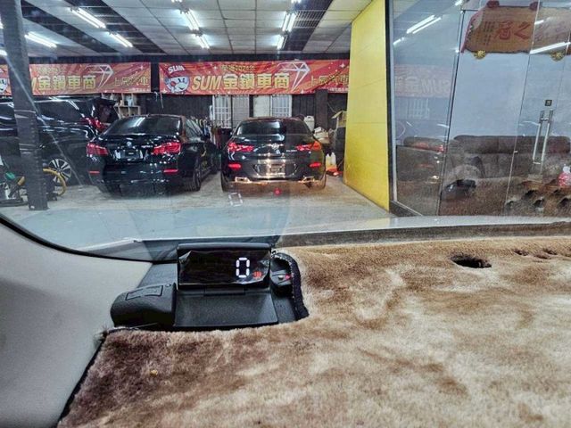 2016 TOYOTA ALTIS S+ 僅跑9萬 IKEY 摸門 恆溫 抬顯 電折 螢幕 倒車影像 神車好保養  第17張相片