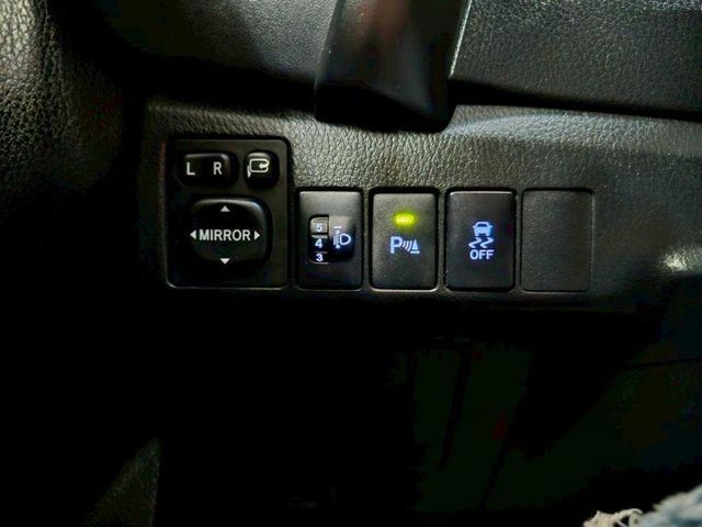 2016 TOYOTA ALTIS S+ 僅跑9萬 IKEY 摸門 恆溫 抬顯 電折 螢幕 倒車影像 神車好保養  第18張相片