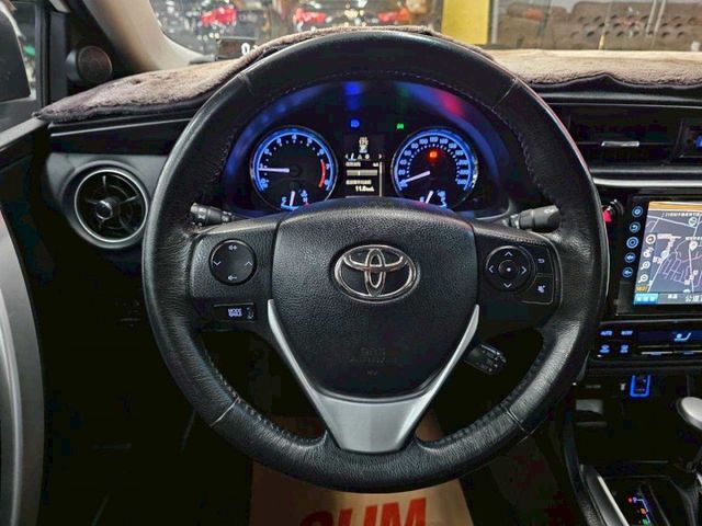 2016 TOYOTA ALTIS S+ 僅跑9萬 IKEY 摸門 恆溫 抬顯 電折 螢幕 倒車影像 神車好保養  第20張相片