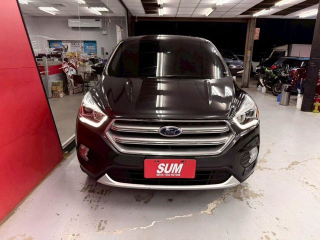 2016 FORD KUGA 1.5僅跑10萬 獨立恆溫 電折 安卓機 倒車影像 定速  第3張相片