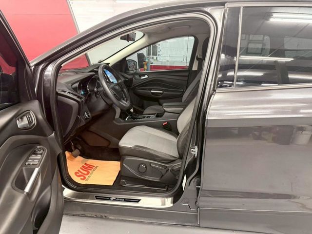 2016 FORD KUGA 1.5僅跑10萬 獨立恆溫 電折 安卓機 倒車影像 定速  第7張相片