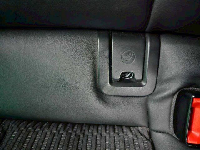 2016 AUDI A3 30 TFSI 僅跑15萬 恆溫 電折 7SRS 僅需25萬 挺你開進口車 秒殺車款 預購從速  第13張相片