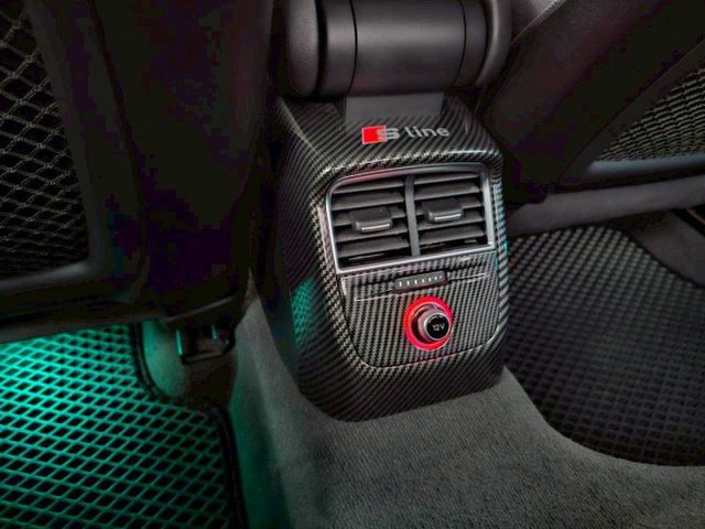 2016 AUDI A3 30 TFSI 僅跑15萬 恆溫 電折 7SRS 僅需25萬 挺你開進口車 秒殺車款 預購從速  第15張相片