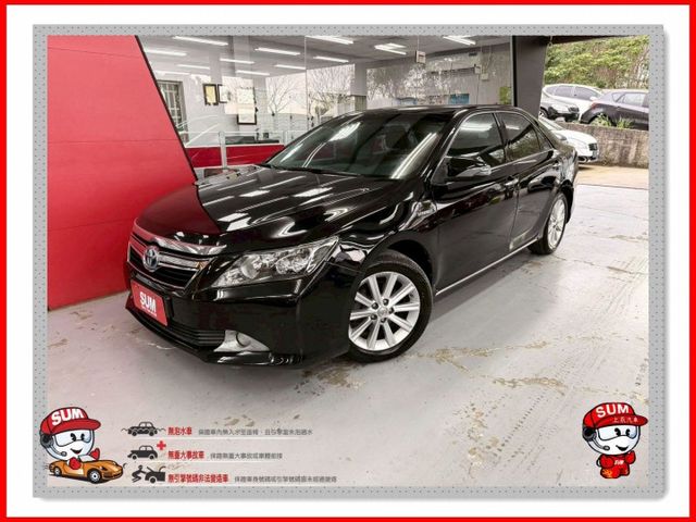 2015 TOYOTA CAMRY 2.5H 大電池剛從原廠更換 定速 恆溫 IKEY  大螢幕 倒車影像  第1張相片