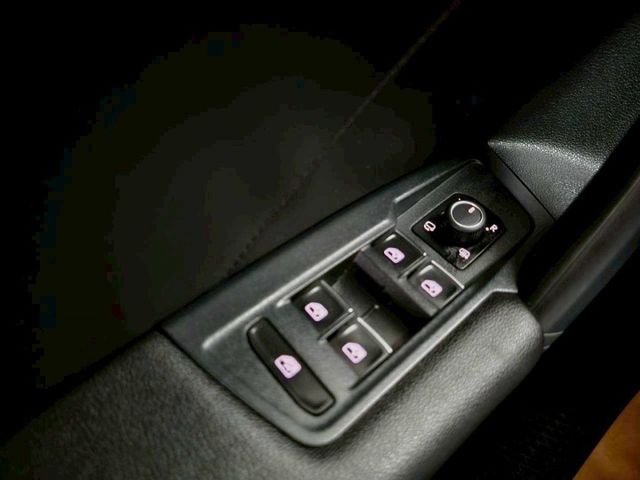 2021 VW TIGUAN 280 TSI 1.5 原廠保固中 僅跑5萬 IKEY 摸門 360環景 ACC AEB  第18張相片