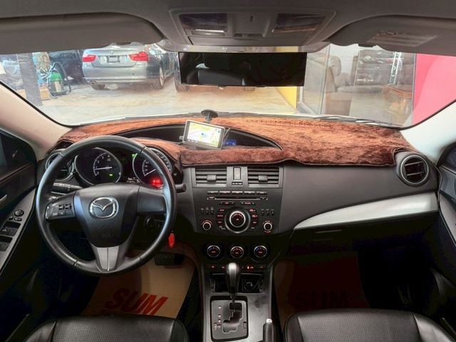 2013 MAZDA3 1.6頂級 僅跑15萬 省油代步 好選擇 全新安卓機 恆溫 電折 倒車影像 前後行車紀錄  第6張相片
