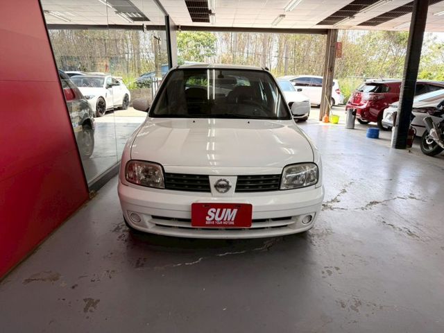 2007 NISSAN MARCH 僅跑15萬 機車價 讓你遮風避雨 開一年換新車 還不會了錢  第3張相片