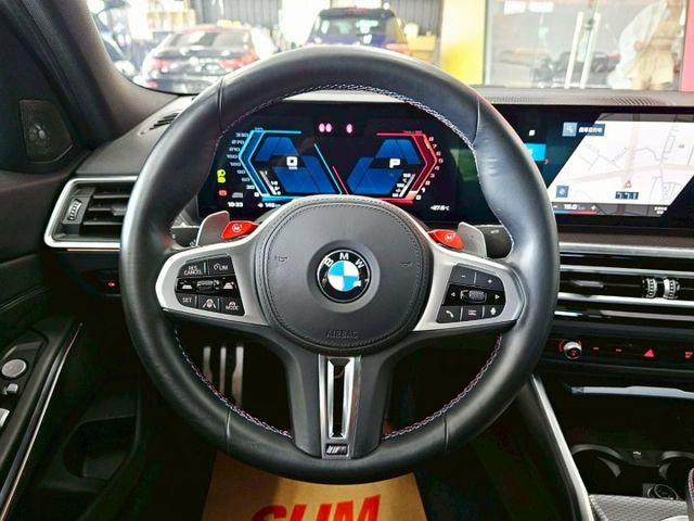2025式 歐規M3 Competition台灣未領牌 僅跑1萬 ID8曲面螢幕 雷射頭燈 原廠保固至2027/4月  第17張相片