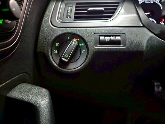 2018 SKODA RAPID 1.4 全景 定速 ISOFI 循跡防滑系統 電子後視鏡  第16張相片