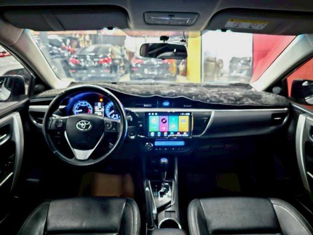 2016 TOYOTA ALTIS S+僅跑7萬 IKEY 摸門 定速 恆溫 安卓機 一車傳三代 好照顧的神車  第6張相片