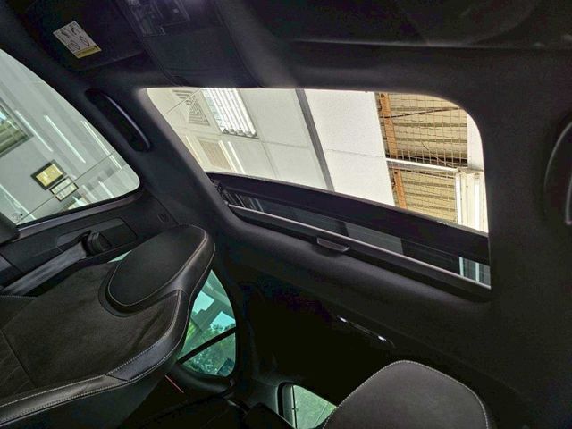 2017 SKODA Super b 2.0tsi sport line ikey 摸門 雙區恆溫 8SRS 電尾門  第15張相片