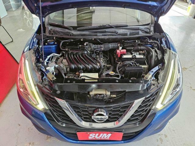 2018 Nissan Tiida LED日行燈 後座出風口 光感應自動頭燈  雙前座正面氣囊 原廠影音  第8張相片