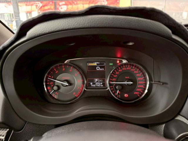 2016 Subaru WRX 2.0i 免鑰匙啟動 摸門解鎖 恆溫 循跡防滑 定速 四傳 原廠268p 山道王者  第12張相片