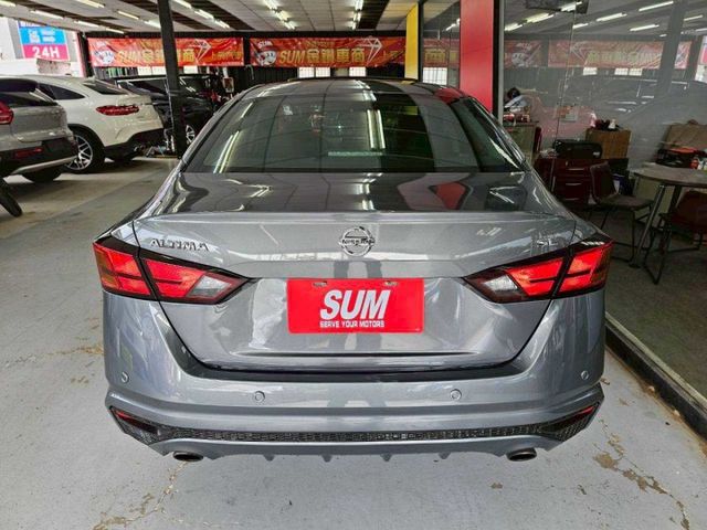 2020 NISSAN ALTIMA 2.0 248P 一手原廠保養 IKEY 摸門 ACC AEB 車道偏離 車道維持  第4張相片