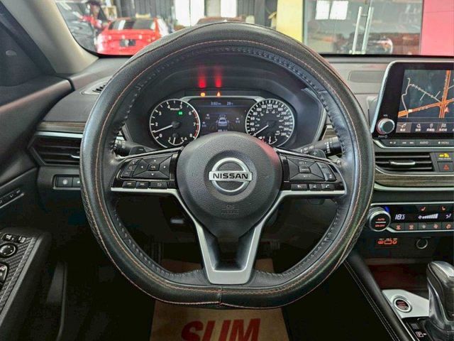2020 NISSAN ALTIMA 2.0 248P 一手原廠保養 IKEY 摸門 ACC AEB 車道偏離 車道維持  第20張相片