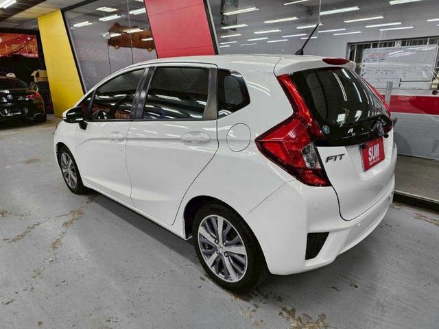 2016年 本田 FIT VTI-S 版 雙前座氣囊 換檔撥片 安卓機 恆溫空調  第3張相片