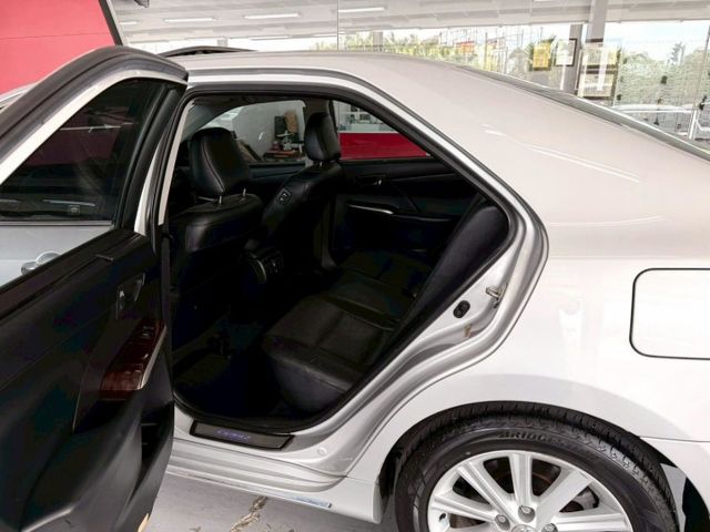 2012 TOYOTA CAMRY-H 一手僅跑8萬 IKEY 摸門 天窗 定速 螢幕 抬顯 電動座椅  第8張相片