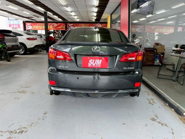 2006 LEXUS IS250 摸門 IKEY 恆溫 定速 妥善率極高的進口車 當年的雅痞風  第4張相片