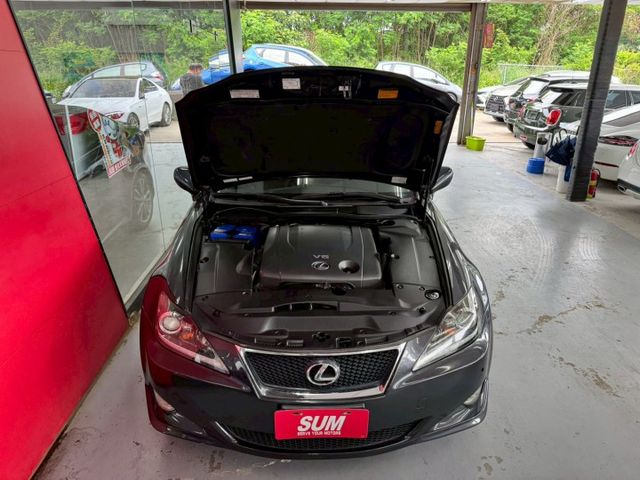 2006 LEXUS IS250 摸門 IKEY 恆溫 定速 妥善率極高的進口車 當年的雅痞風  第6張相片