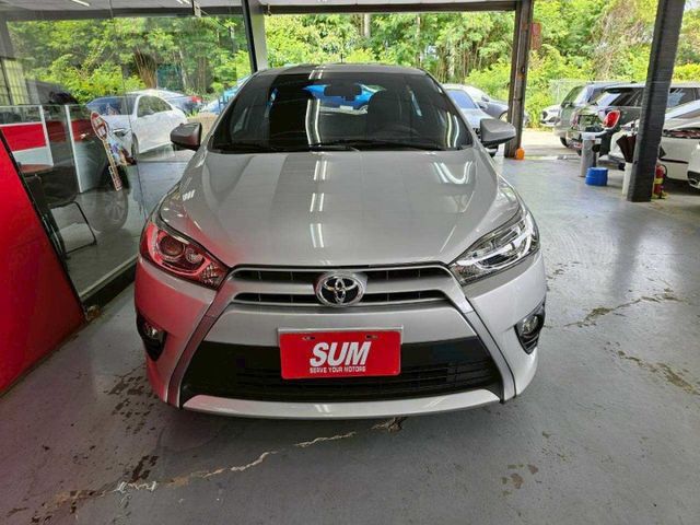 2015年 YARIS 經典版 魚眼頭燈 安卓機 行車紀錄器 倒車顯影  第2張相片