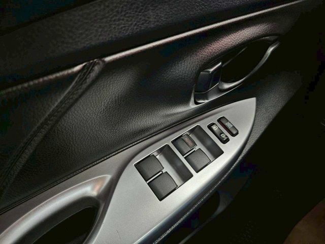 2015年 YARIS 經典版 魚眼頭燈 安卓機 行車紀錄器 倒車顯影  第20張相片