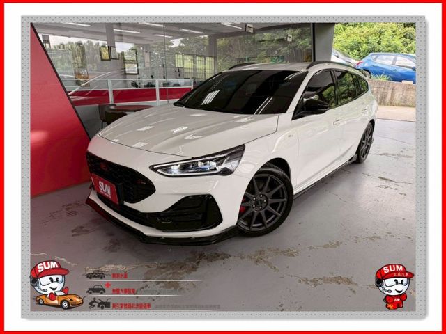 2024 Ford Focus Wagon ST-Line Vignale 僅跑1.4萬 原廠保固到2030 精品改裝  第1張相片